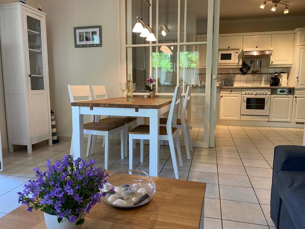 Haus Jenny Wohnung E1 Mit Terrasse ボルテンハーゲン エクステリア 写真